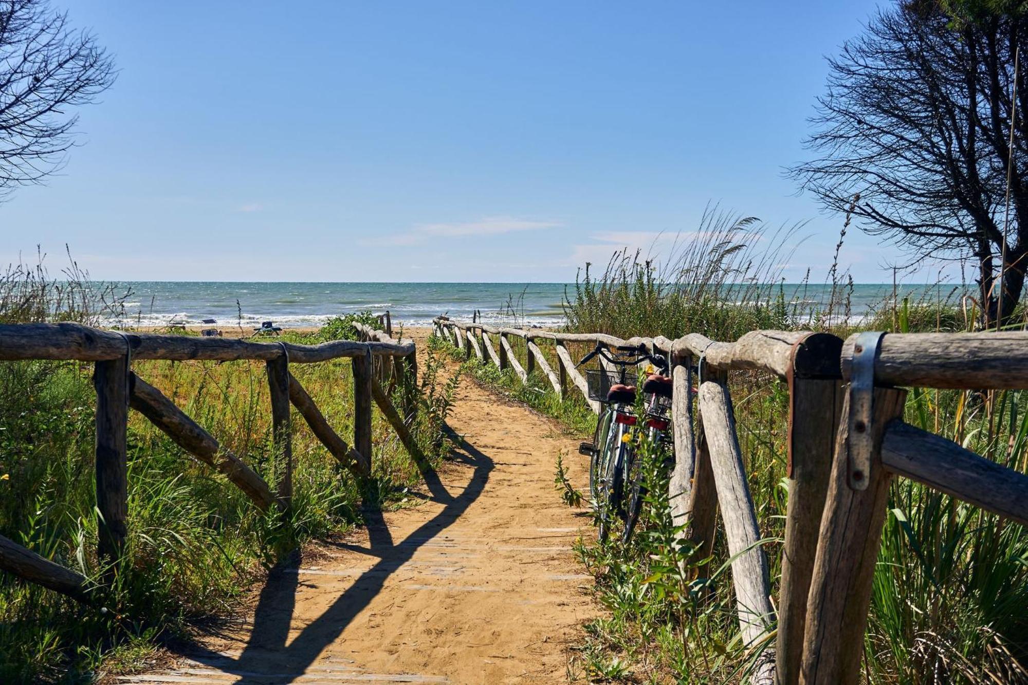 Great Apartment A Few Steps From The Beach Bibione Exterior photo