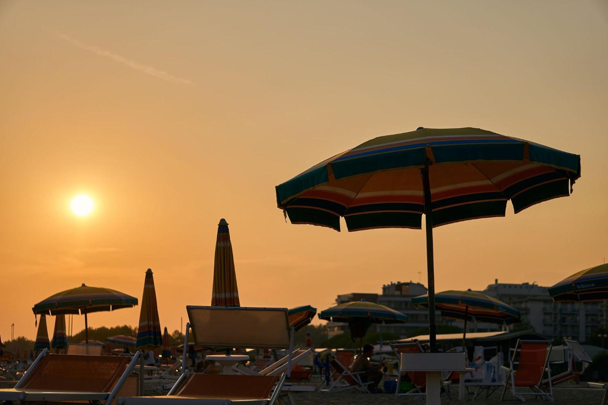 Great Apartment A Few Steps From The Beach Bibione Exterior photo