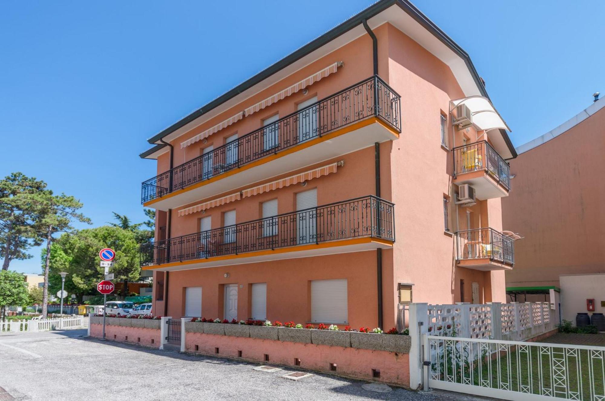 Great Apartment A Few Steps From The Beach Bibione Exterior photo